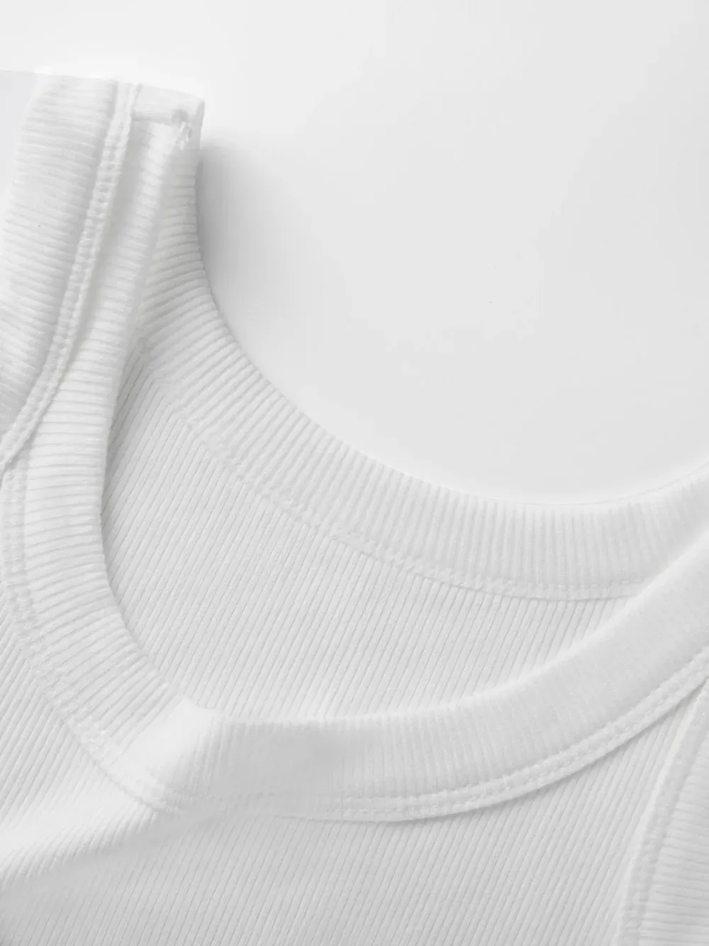 Womens O-Neck Ribbed Cotton Tank Top Slim Bodycon Sleeveless Summer Soft Breathable Basic Vest Casual Wear Daily Undershirt Tops