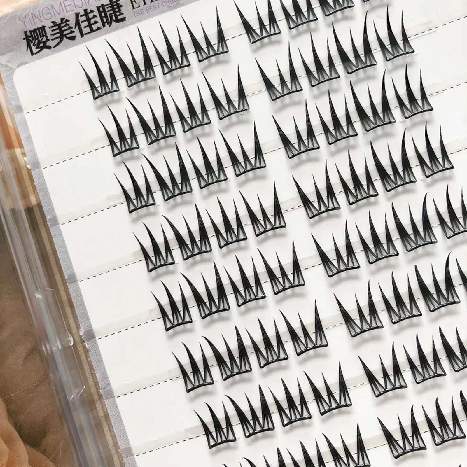 Fluffy Volume False Eyelash Extensions V-shaped Natural Curl Large Capacity Fake Lashes Daily Wear Perfect Eye Makeup For Women