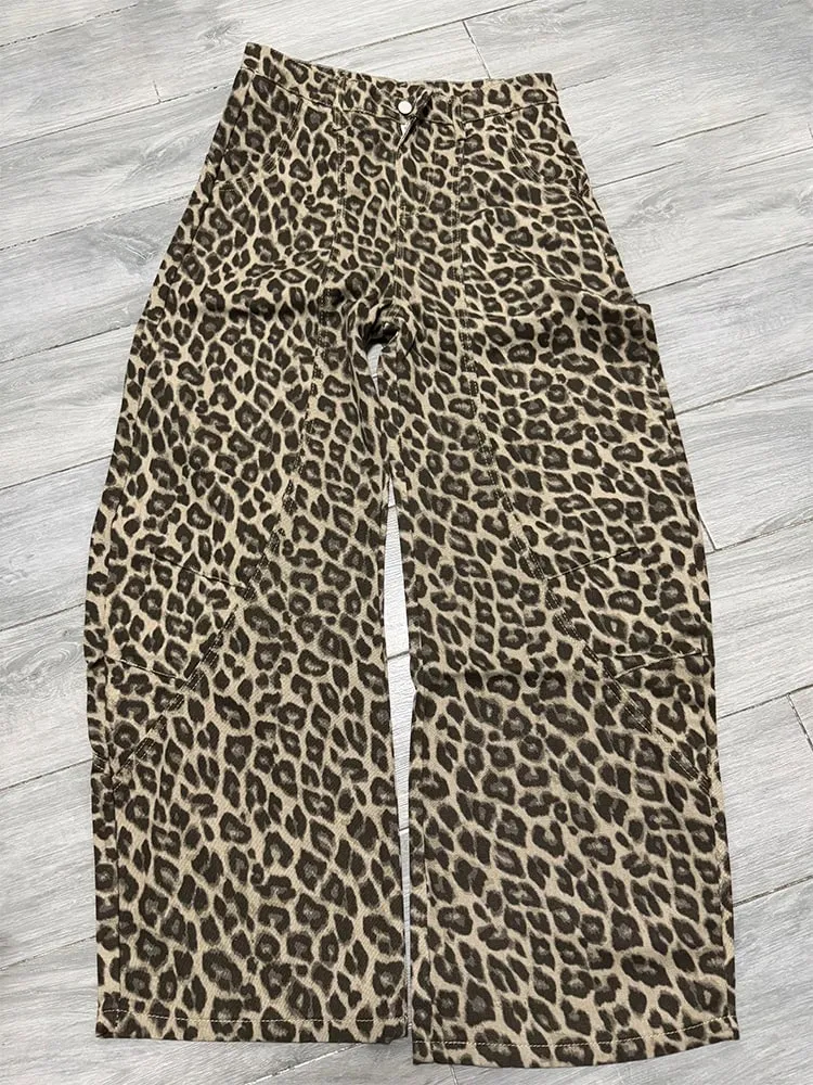 2026 New Vintage Distressed Leopard Printed Y2K Jeans Men's High Street Baggy Curved Denim Pants Hip Hop Fashion Punk Jean