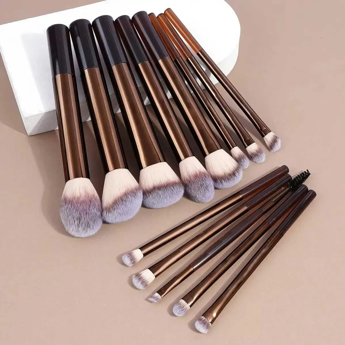 13 Pcs Makeup Brush Set Full Kit Foundation Powder Blush Eyeshadow Eyebrow Brushes Highlighter Concealer Lip Brush with Makeup