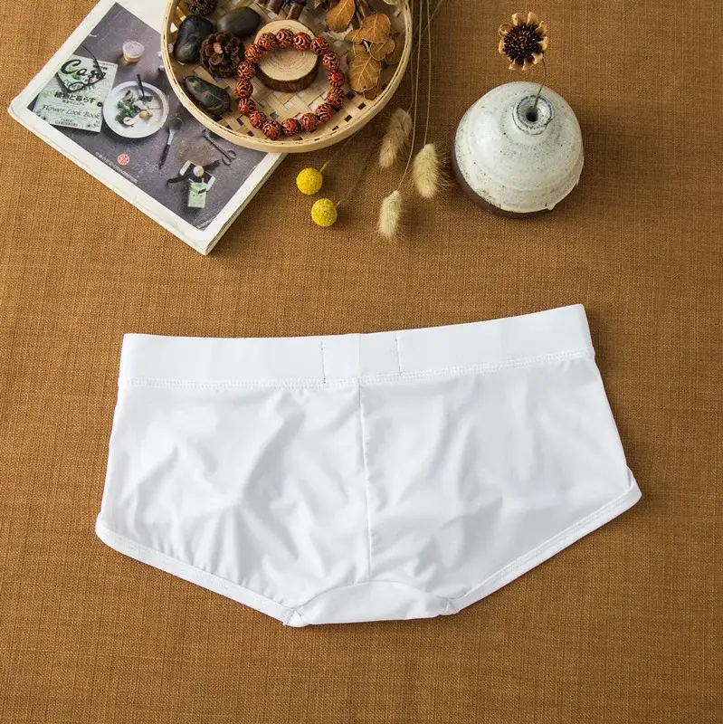 Herren-Unterwäsche aus Milchseide mit flachem Winkel, bequeme und hautfreundliche, atmungsaktive, seidig glatte, schnell trocknende Low-Rise-Boxershorts — image 4