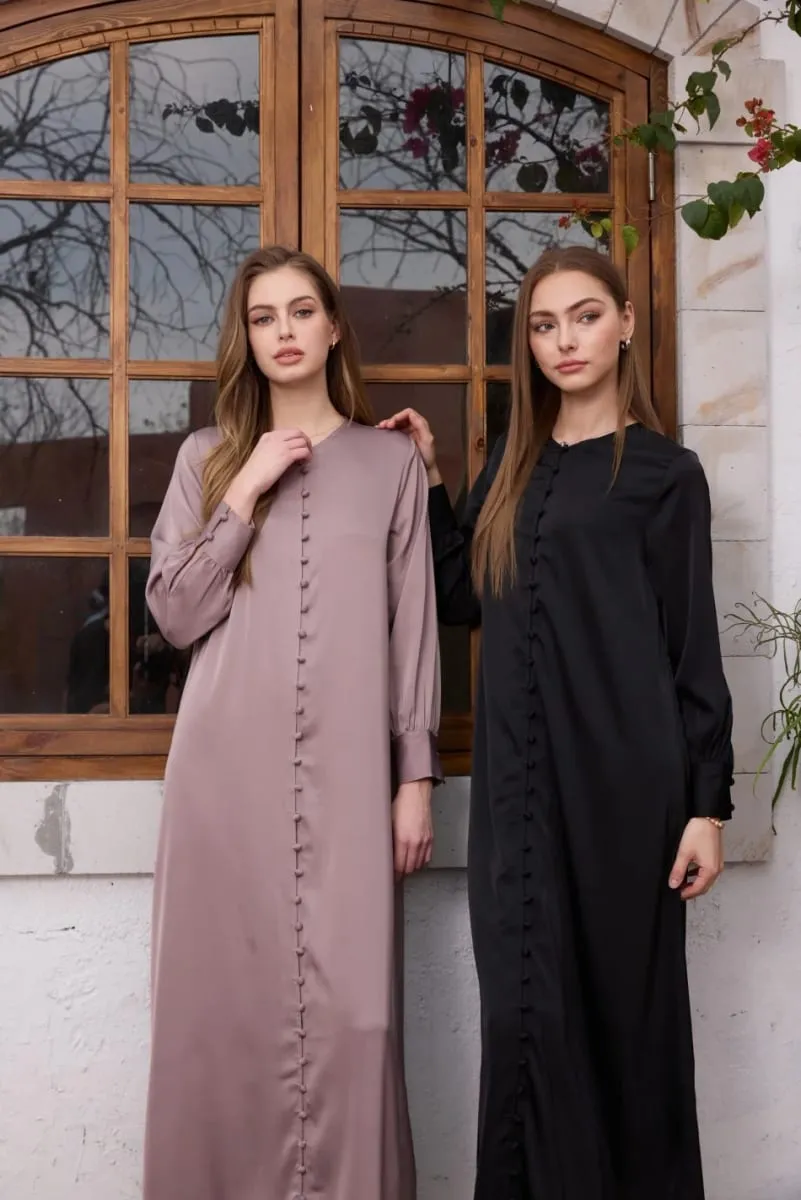AS SS26 lehké saténové šaty s kuličkovými knoflíky lehké super pohodlné látkové elegantní dámské oblečení