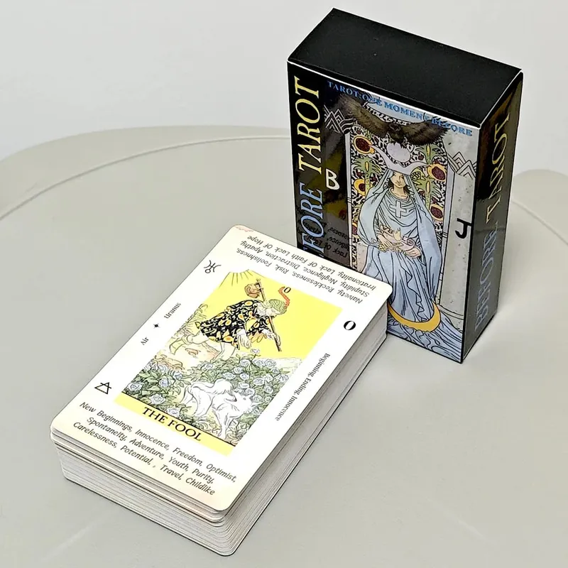 Ennen Tarot-pakkaa 78 kpl Tarot-kortteja