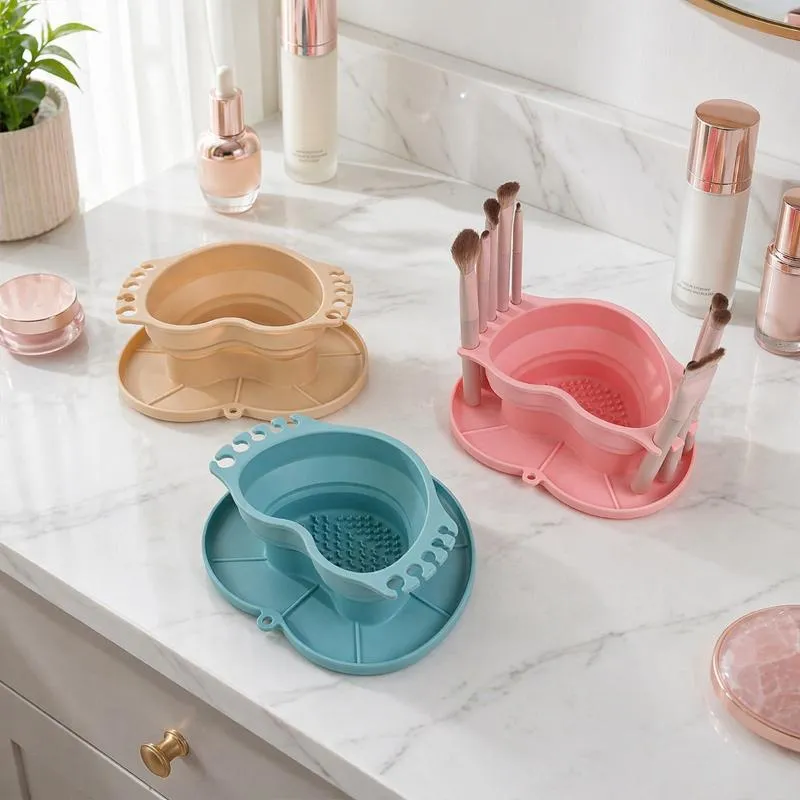 Collapsible Silicone Washing Bucket BPA-Free Easy Clean for Paint Brushes Makeup Brushes Home Travel Artist Use