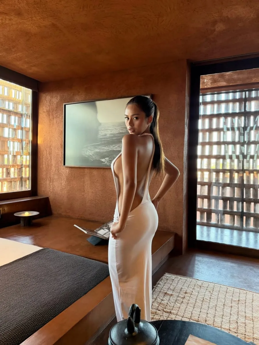 Sexy White Halter Cutout Maxi Dress Women Deep V Backless Bodycon Evening Clubwear