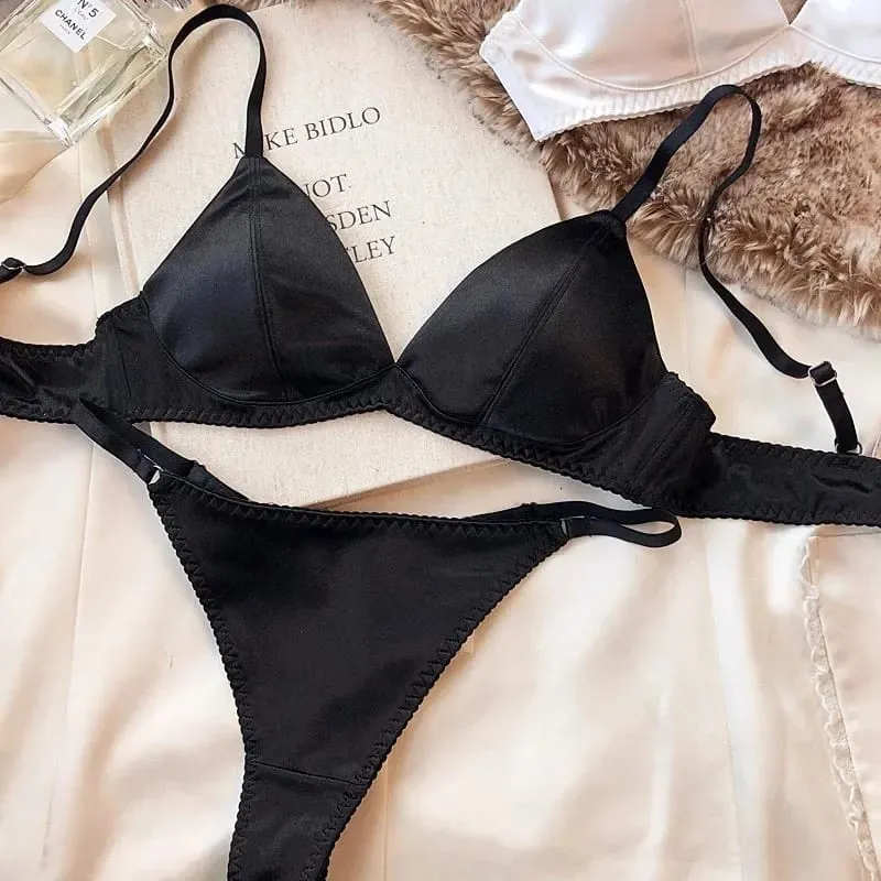 Women Sexy Lingerie Hot Underwear Triangular Cup Bra Set Small Chest Top Support Bra Comfortable Push Up Bra Breathable Seamless