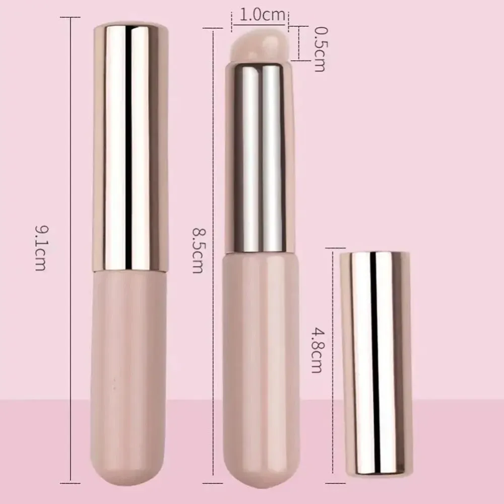 1Pc Silicone Lip Brushes with Cover Cap Concealer Brush Like Fingertips Q Soft Lipstick Makeup Brushes Round Head No Broken Pink