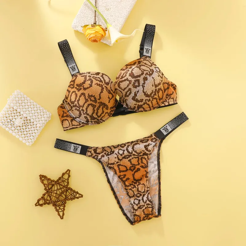 Victoria's Secret New Lingerie Underwired Sleepwear Plus Size Women Adjustable Straps Fashion Lace Push Up Bra Panty Set Sexy