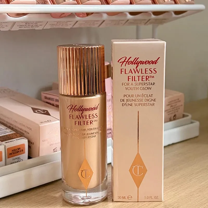Charlotte Tilbury CT rozjasňovač podkladová báze nepřetržitě Textura make-upu Hydratační korektor rozjasňuje kompaktní pudr