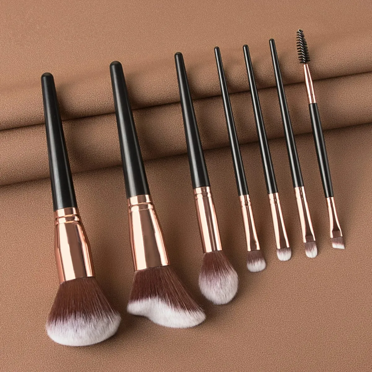 15Pcs Makeup Brushes Set With Bag Eye Shadow Powder Foundation Lip Professional Beauty Tool Make Up Brush — image 2