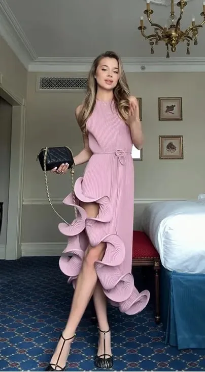 Elegante irregular plissado halter vestido feminino chique sem mangas fora do ombro rendas magro midi vestidos 2026 senhora vestidos de festa de noite
