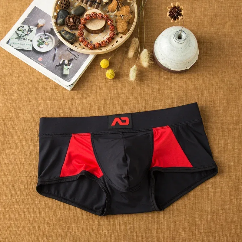 Herren-Unterwäsche aus Milchseide mit flachem Winkel, bequeme und hautfreundliche, atmungsaktive, seidig glatte, schnell trocknende Low-Rise-Boxershorts
