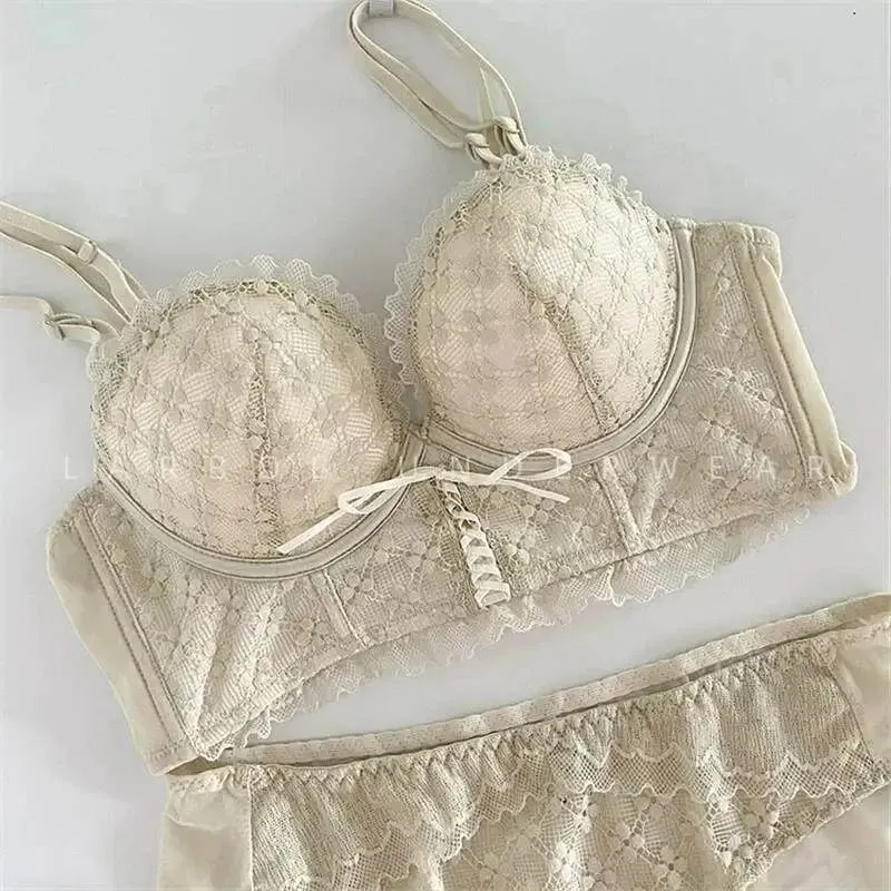 Lace Push Up Bra No Underwear Padding Slim Wireless Seamless Summer Sexy Bralette for Small Chest Lift Side Support Anti Sagging