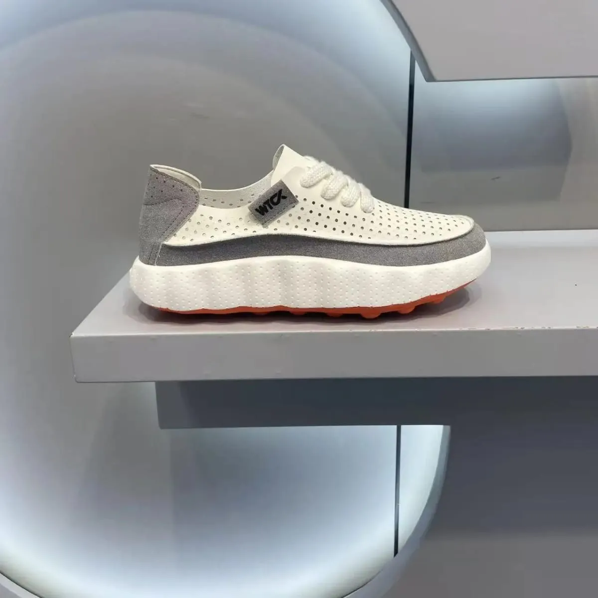 New Summer Men Sneakers Breathable Running Shoes Chunky Platform Casual Shoes Non Slip Male Outdoor Walking Jogging Footwear