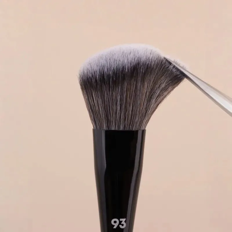 Professional Face Makeup Brushes Broom Foundation Concealer Brush Liquid Cream Blending Blusher Contour Cosmetic Make Up Tools