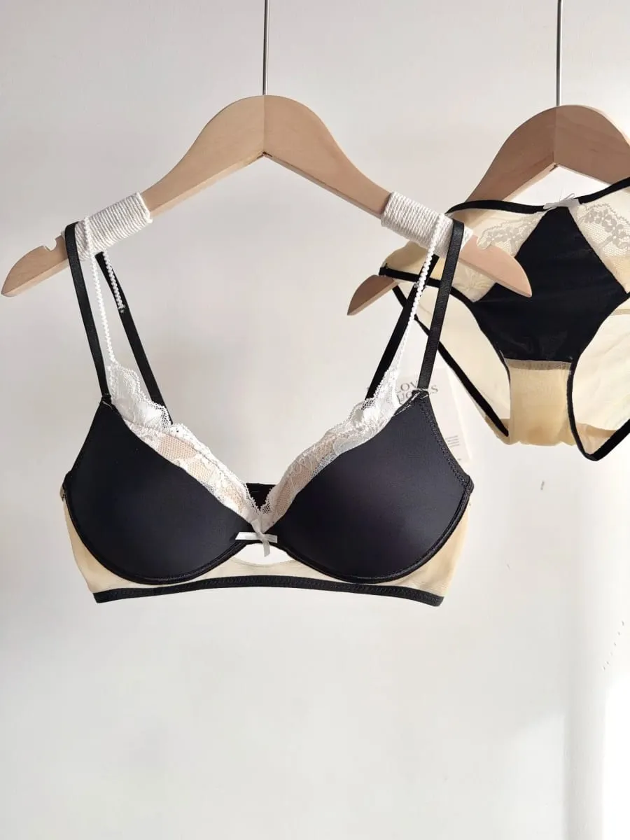 Lace Sexy Pure Desire Lingerie Set for Women Push-Up & Bust Enhancing for Small Chest 2026 Arrival Bestseller Side — image 2