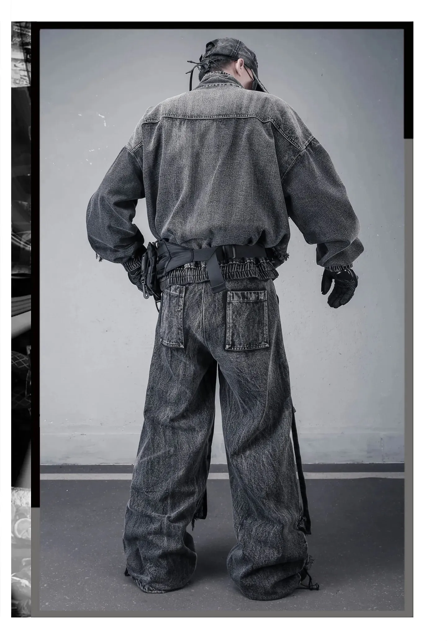Deconstructed Straps Washed Vintage Cargo Jeans Man Woman Techwear Wasteland Style Wide Leg Tactical Baggy Pants Street Wear