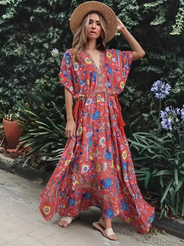 Boho Queens mujeres Pavo Real estampado Floral manga murciélago playa bohemio Maxi Vestidos señoras cuello en V borla vestido de verano Vestidos