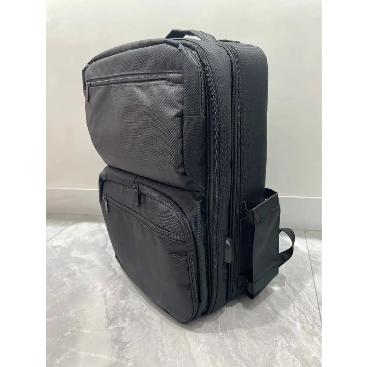 Makeup Artist Bag Portable Travel Organizer Box Professional Case with Adjustable Dividers Extra Large Makeup Case
