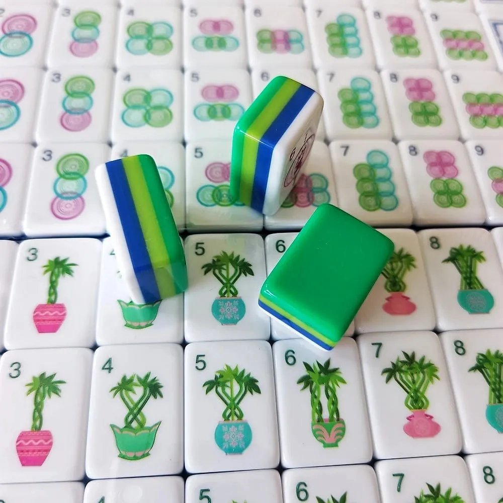 US Stock Green Premium Luxury American Mahjong Set Acrylic Travel Mahjong Tiles Portable Mah Jongg Sets Adult Indoor Board Games — image 1