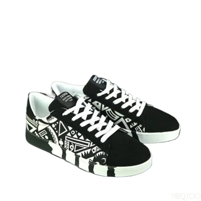 2026 New Large Size Autumn Fashion New Casual Comfortable Flat Men's Shoes Niche Trend Versatile Men's Board Shoes
