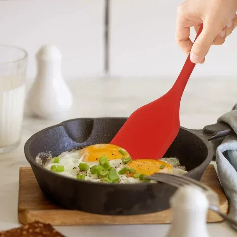 Small 20.5cm Silicone Cooking Leakage Spatula Dense Shovel Fried FishOmelette Shovel Non-stick Spatula Kitchen Cooking Tools — image 4