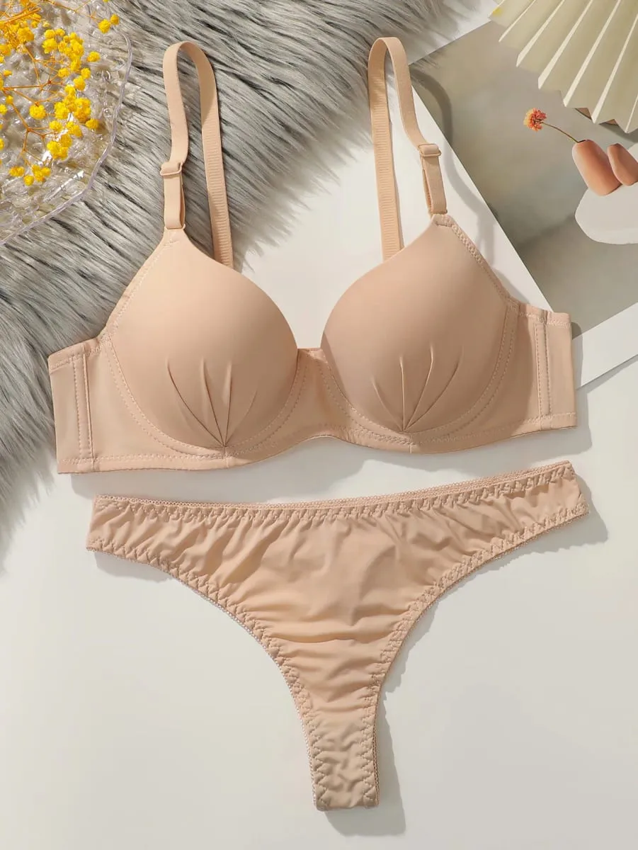 New Solid Color Daily 2-piece Women's Underwear Set 3/4 Cup Paired with Sexy Thongs Simple and Comfortable Lingerie