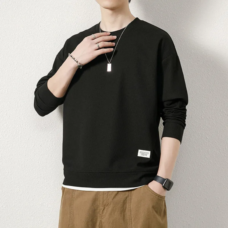 Loose for Fit Plaid Sweatshirt for Men with Long Sleeves Round Neck and Fake Two-Piece Visual Design for Everyday Use — image 15