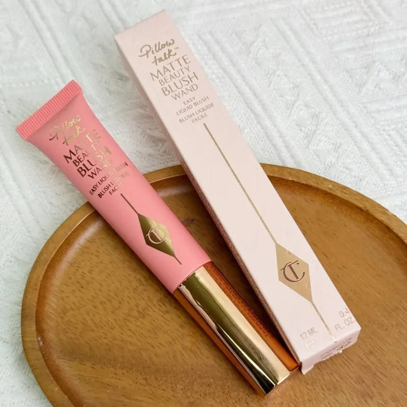 CT Snadno použitelná paleta očních stínů se 4 odstíny a 9 odstíny Charlotte Tilbury Lip Balm Pillow Talk Big Lip Plumpgasm Lip Blush Makeup Gift
