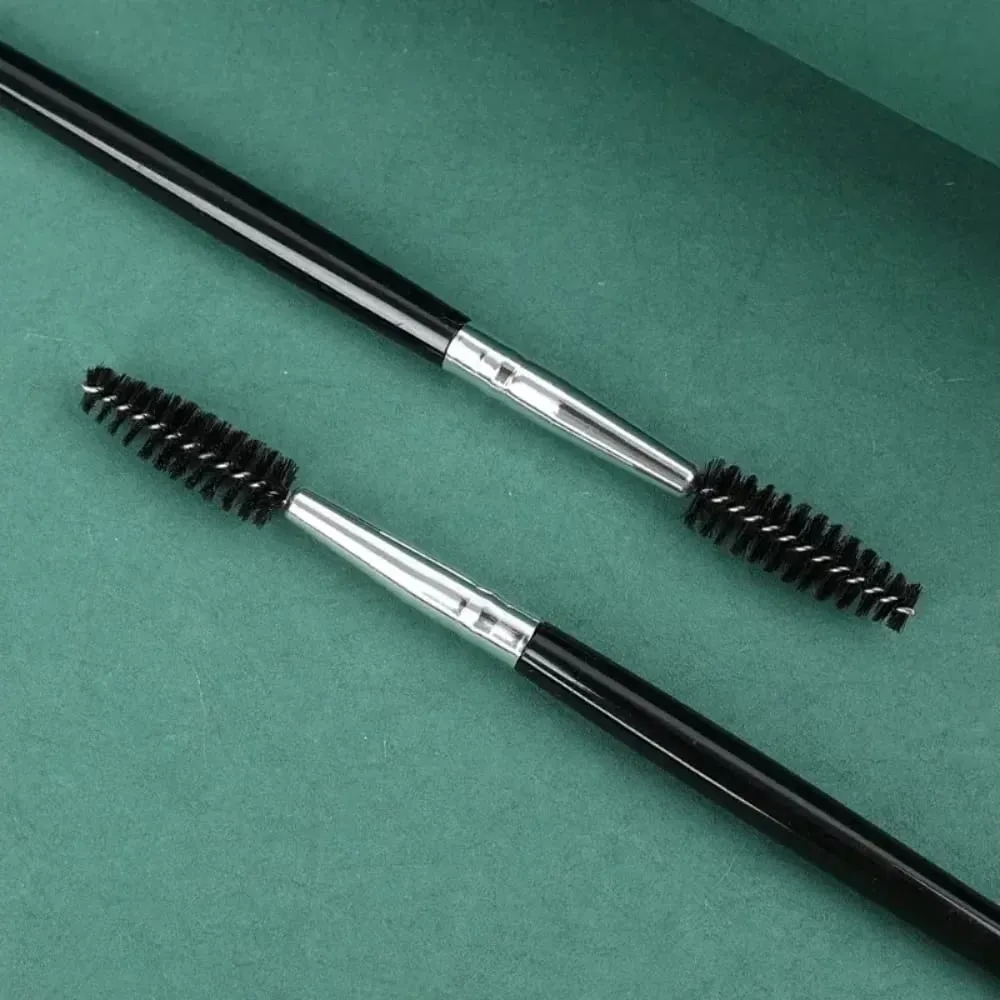 1Pc Soft Eyebrow Brush Eyelash Brush Professional Contouring Eye Brow Eyeliner Makeup Brushes Eyes Blending Cosmetic Brushes