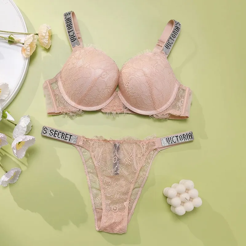 Bra and Panty Set Comfortable push up Shapewear Adjustable Padded Gathered New V Lace Lingerie Set Women's Sexy