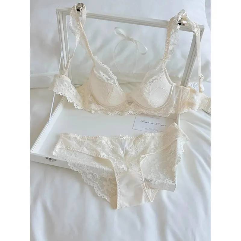 المرأة الفرنسية رفرفة كم الدانتيل مجموعة الملابس الداخلية لينة Underwire رقيقة كوب تنفس مثير الجمال الظهر مينيزر الصدرية 32 ‑ 38