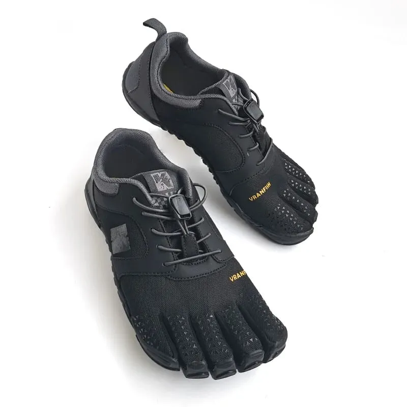 2026 New Men FiveFinger Casual Sneakers Unisex Split Toe Shoe Men Outdoor Off-road Shoes Couple Five Toe Running Shoes 35-47 — image 1