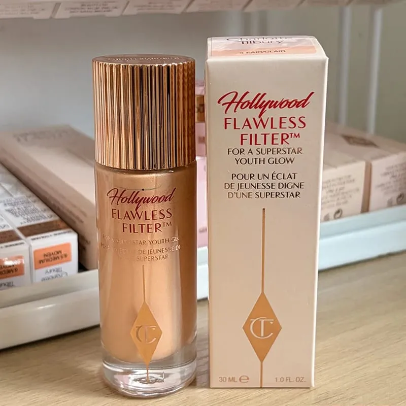 Charlotte Tilbury CT rozjasňovač podkladová báze nepřetržitě Textura make-upu Hydratační korektor rozjasňuje kompaktní pudr
