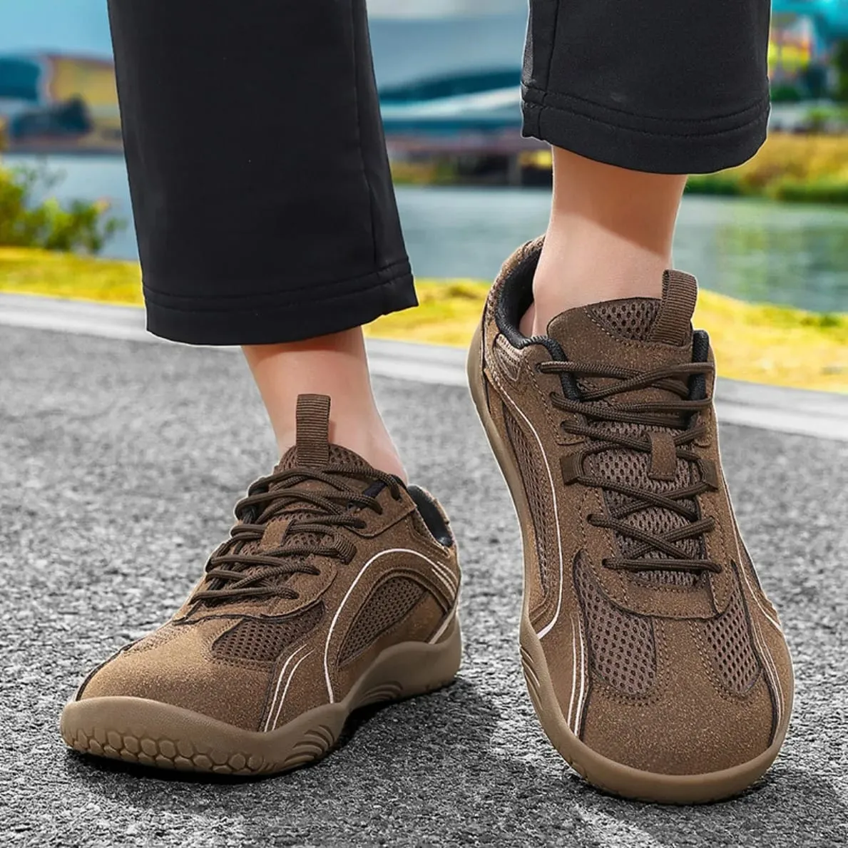 Men Women Wide Toe Sneakers Retro Training Shoes Large Size Mesh Breathable Non-Slip Flat Sole Outdoor Casual Sports Shoes