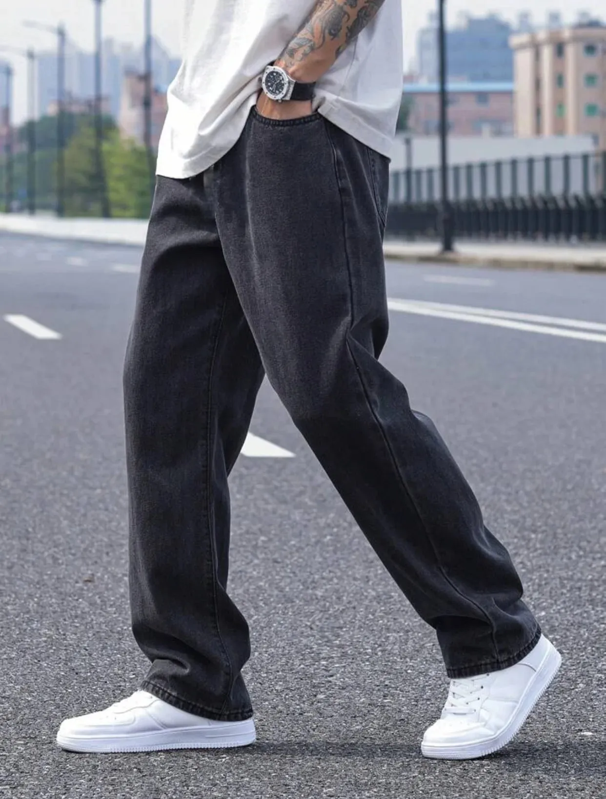 2025 New Men's Casual Long Jeans Classic Men's Straight-Leg Jeans & Wide-Leg Jeans Solid Color