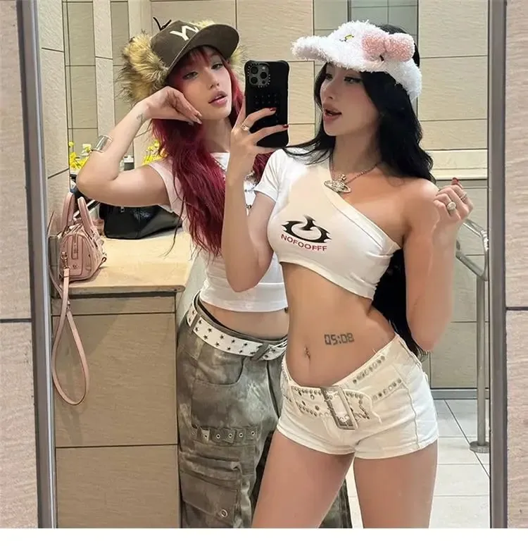 2026 Summer American Style New Spicy Girl Tight Top with Slanted Shoulder Printed Letters Street Style Exposed Navel Sports Vest — image 8