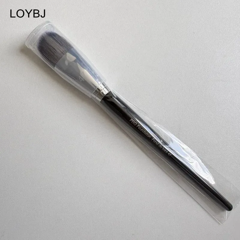 No. 47 Bevel Angle Foundation Brush with plastic cover Professional Slope Liquid Foundation BB Cream Makeup Brush 1/2/3/4/5 PCS