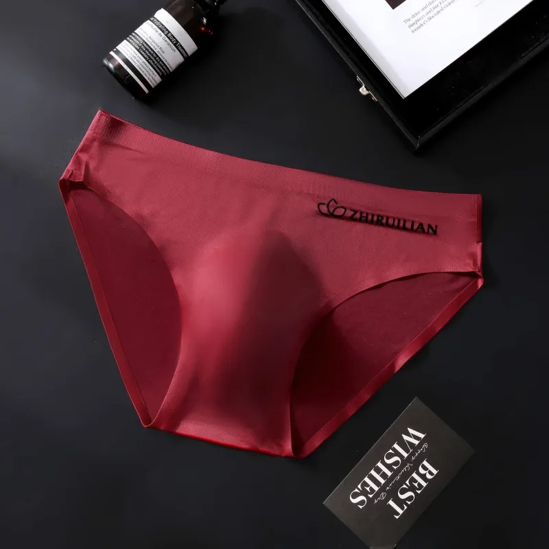 Men Ice Silk Briefs Ultra-thin Seamless Sexy Panties Male Quick Drying 3D Pouch Breathable Underwear Youth Underpants Slip Homme