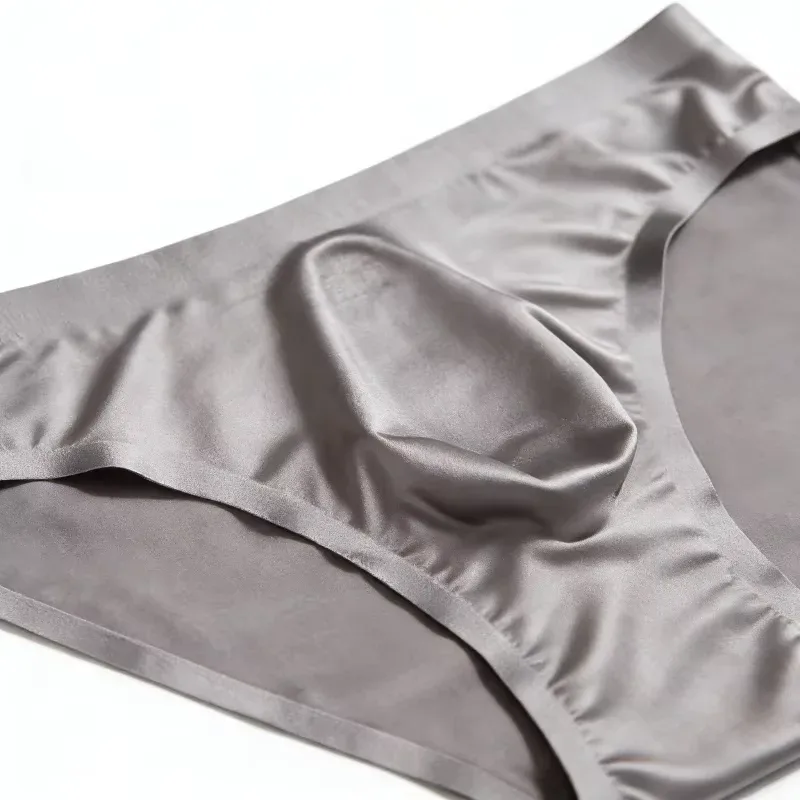 Panlalaking Ultra-Thin Ice Silk Thong Briefs Sexy Low-Rise G-String Breathable Seamless T-Back Sports Fitness Underwear Plus Size 6XL
