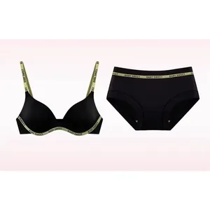 แนวโน้มใหม่ Dopamine สีไม่มีรอยต่อ Bra ชุด Push Up เล็กยกเต้านมไร้สาย Comfort Beauty กลับสบายๆ Plus ขนาด 32-38