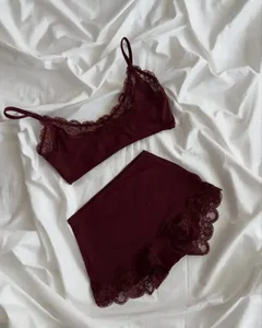 Ensemble de soutien-gorge en dentelle pour femmes, mignon, solide, combinaison gratuite, soutien-gorge à bretelles réglables + culotte taille basse, Chic, Simple, haute élasticité, ensembles de Lingerie